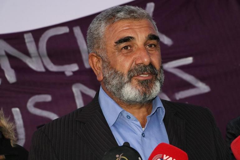 Öğrencilerin Rojin için başlattıkları eyleme acılı baba Kabaiş de destek verdi