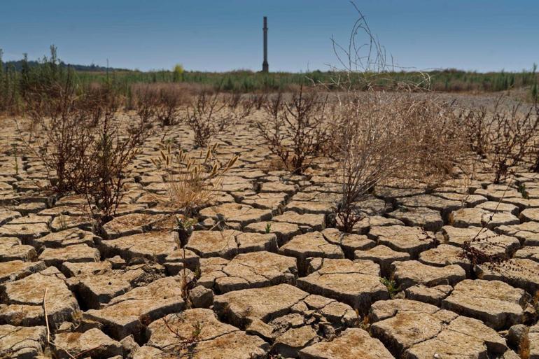 İzmirde planlı su kesintileri 15 Kasıma kadar uzatıldı
