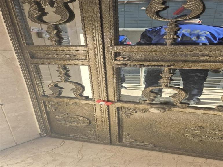 Gebze’de yıkılan binanın yakınındaki 12 bina mühürlendi; 45 aile tahliye edildi