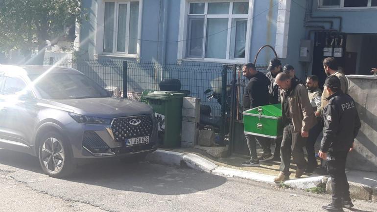 Tartıştığı eşini bıçaklayarak öldürdü