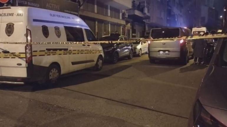 Ümraniyede tartıştığı oğlunu ve kardeşini bıçaklayarak öldürdü