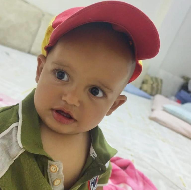 Babasının kullandığı TIRın altında kalan bebek toprağa verildi