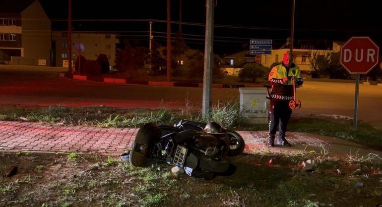 Motosikletiyle refüje çarpan üniversiteli Eren öldü