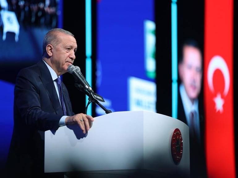 Cumhurbaşkanı Erdoğan: Önce terörsüz Türkiye, sonra terörsüz bölge menziline inşallah varacağız
