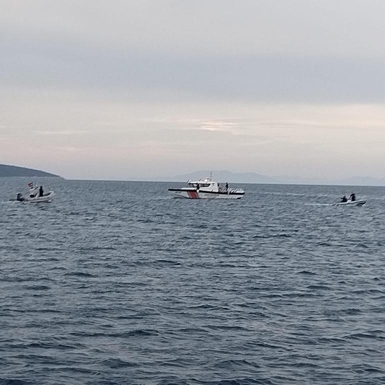 Bodrum’da bot kayalıklara çarptı: 4 yaralı