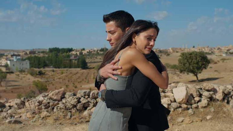 Sezen Aksu’nun Uzak Şehir’e armağanı heyecan yarattı