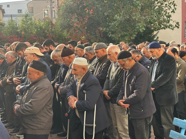 Cezaevinde ölü bulunan Thodexin kurucusu Faruk Fatih Özer, toprağa verildi