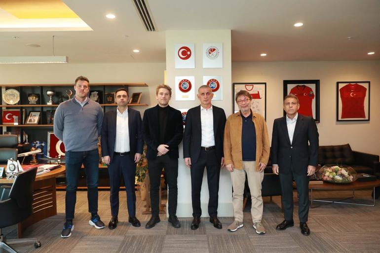 TFF Başkanı Hacıosmanoğlundan Göztepeye övgü