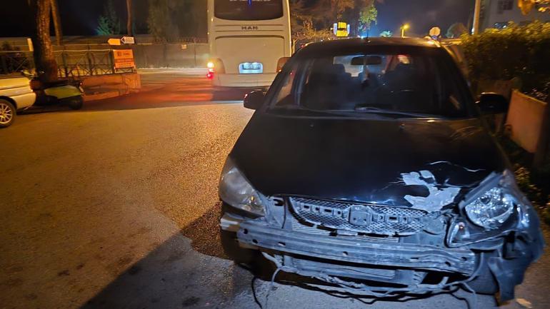 Bursada motosiklet ile otomobil çarpıştı: 2 yaralı