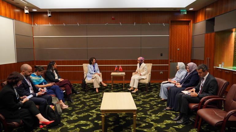 Bakan Göktaş, Şilili mevkidaşı Toro Caceres ile görüştü