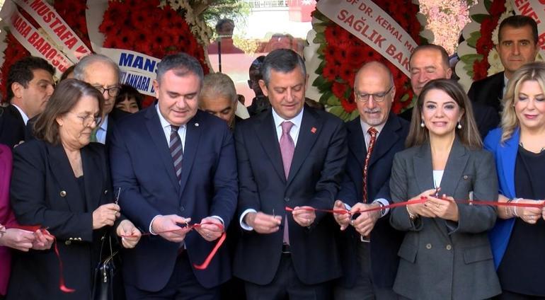 Özgür Özel, Türk Eczacılar Birliği müzesinin açılışını yaptı