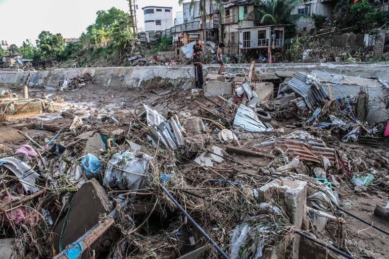 Filipinler’de Kalmaegi Tayfunu nedeniyle hayatını kaybedenlerin sayısı 85’e yükseldi
