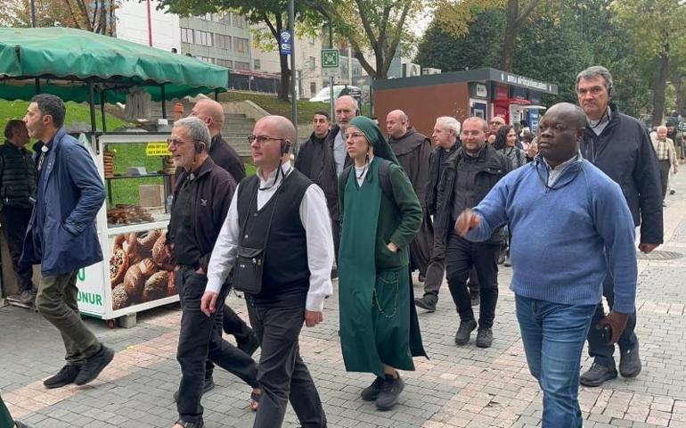 Vatikan heyeti, Papa’nın ziyareti öncesi İznik’e geldi