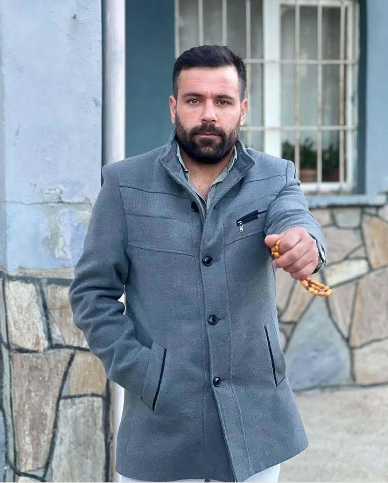 Oto galeri kundakladı; 5 otomobil hasar gördü