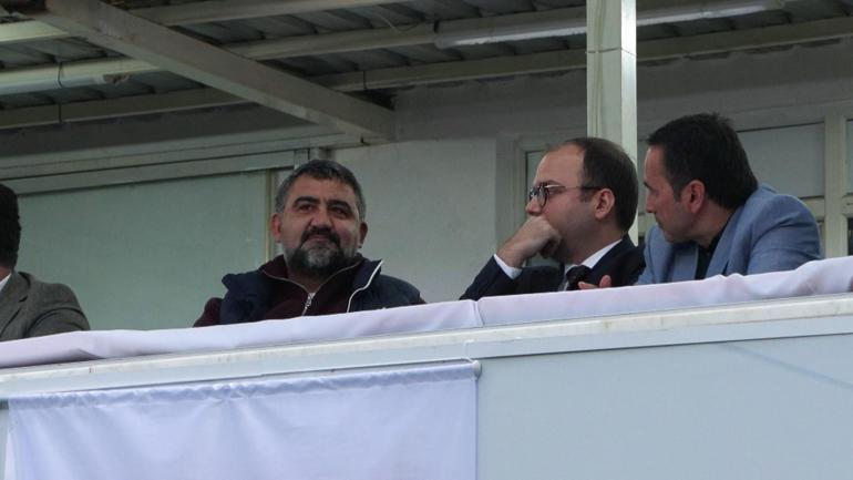 Kartalda Organ Bağışı Haftası kapsamında futbol maçı düzenlendi