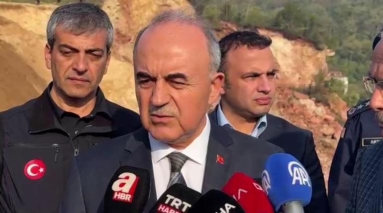 Göçük altında kalan kamyon şoförü için arama kurtarma çalışmaları durduruldu