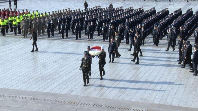 Emniyet teşkilatı, Anıtkabiri ziyaret etti