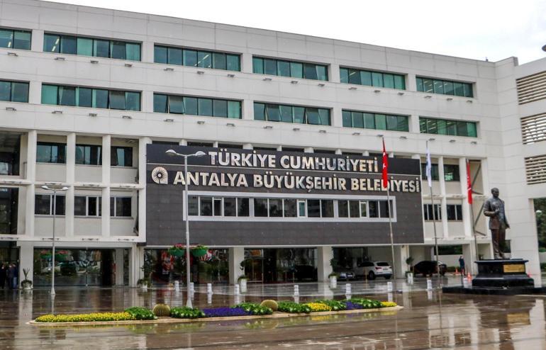 Antalyada 8inci dalga operasyonunda 2 tutuklama