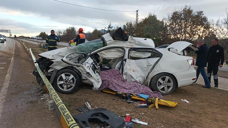 TIR ile otomobilin çarpıştığı kazada akademisyen Serkan Doğan, hayatını kaybetti