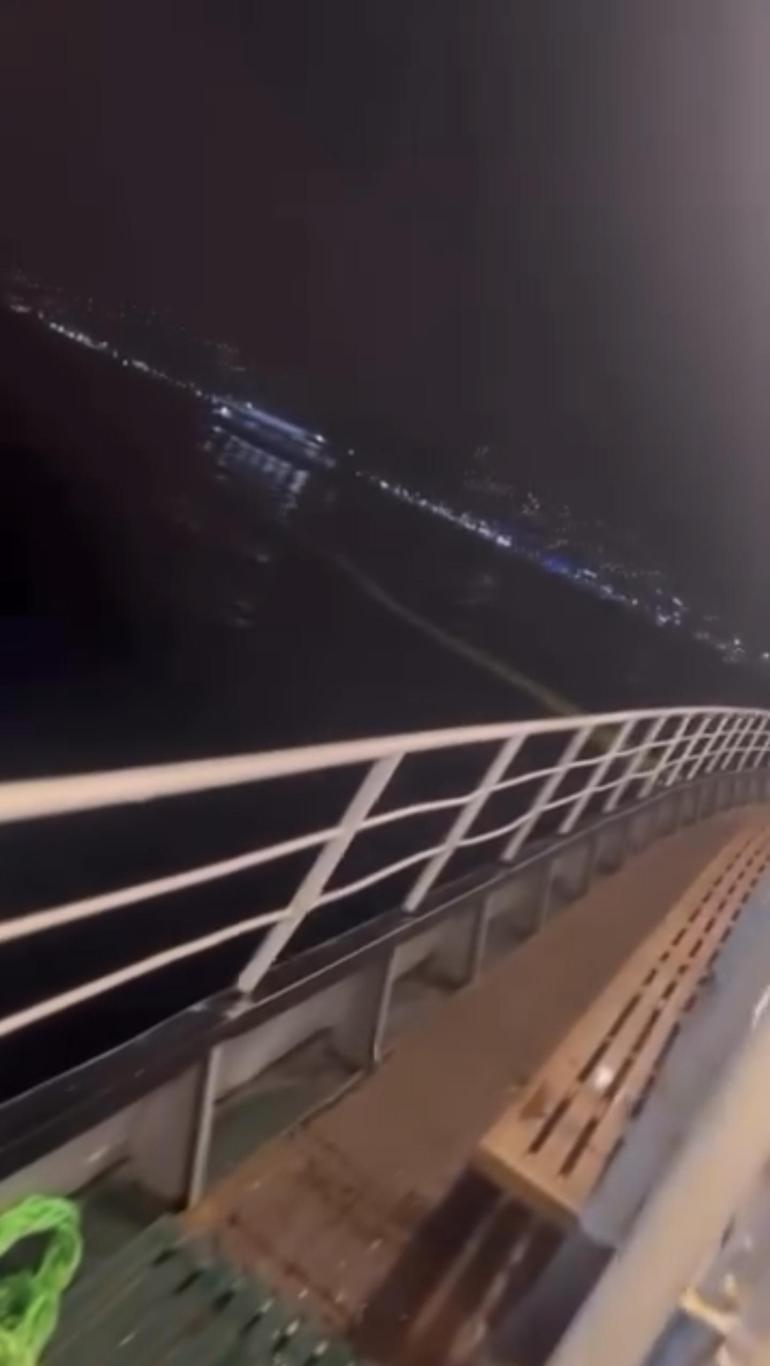 Beykozda vapur balıkçı ağlarına takıldı