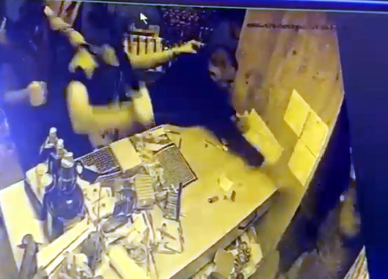 Büfe işletmecisi demir çubukla darbedildi; 4 tutuklama