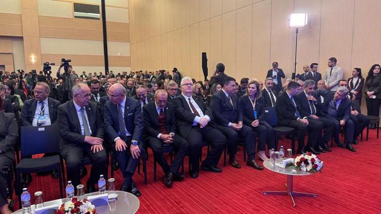 MHPden Türk Sağlık Sisteminde Yenilikler Çalıştayı