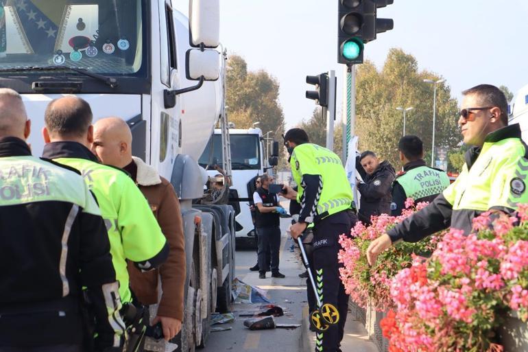 Yalovada beton mikserinin altında kalan yaya öldü