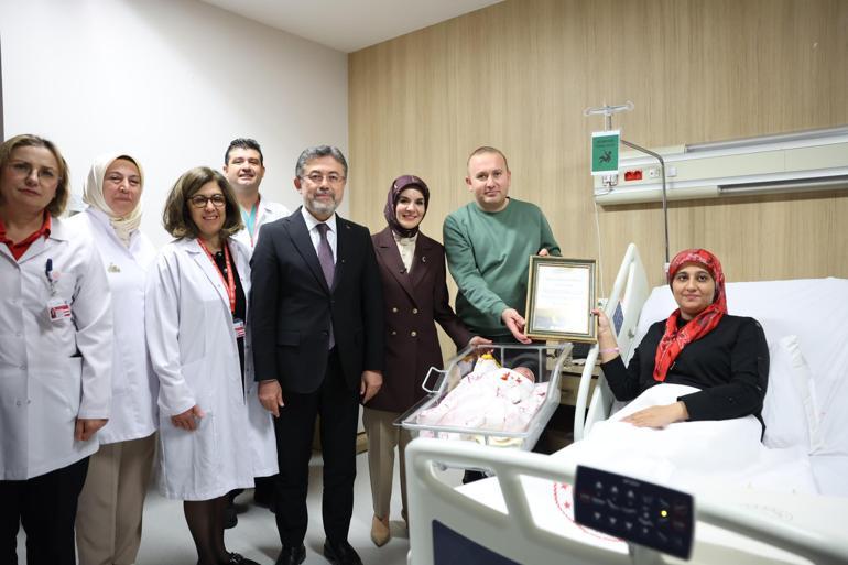 Her yeni doğan bebek ve yeni evli çift adına bir fidan dikilecek