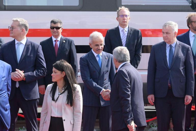 Ulaştırma ve Altyapı Bakanı Uraloğlu, Mısır’da Transmea 2025 açılışına katıldı