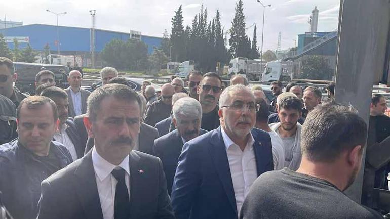 Kozmetik fabrikasındaki yangında ölen 6 kişi toprağa verildi