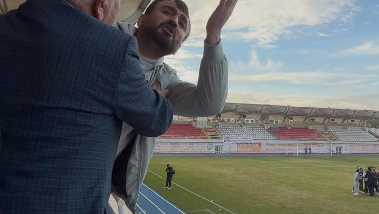 Bulvarspor taraftarları, Küçükçekmece Sinop Spor maçında sahaya girdi, arbede yaşandı