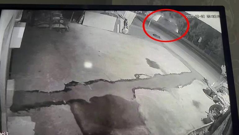 Otomobil ile çarpışan midibüs devrildi: 1’i ağır 8 yaralı