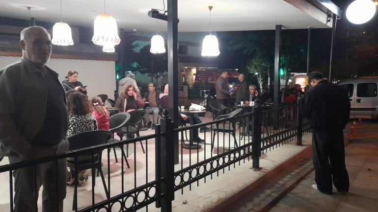 Sındırgı’da 4.9 büyüklüğünde deprem