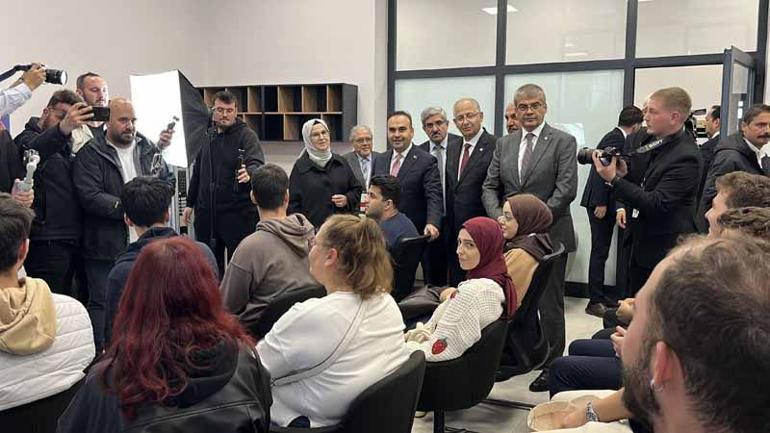 Bakan Kacır: Teknoloji girişimciliğini daha güçlü şekilde destekleyeceğiz