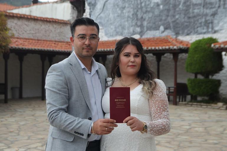 Menteşe’de çiftler evlilik için 11.11 tarihini seçti