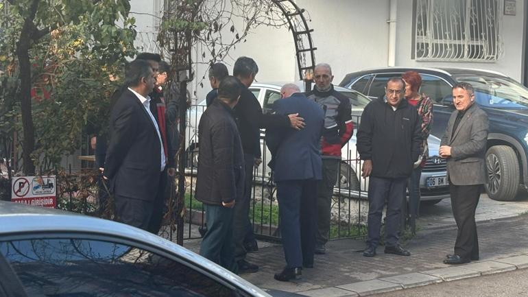 Şehit pilot Cüneyt Kandemir’in Ankaradaki baba evinde yas