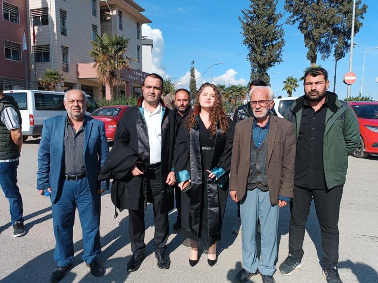 İzmirde 5 kişinin öldüğü, 63 kişinin yaralandığı patlamanın davasında 3 sanığa hapis cezası