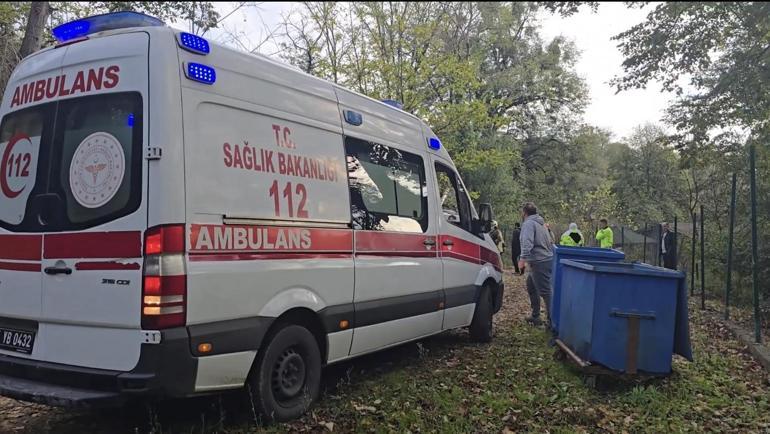 Beykozda mıcır yüklü kamyon devrildi; şoför yaralandı