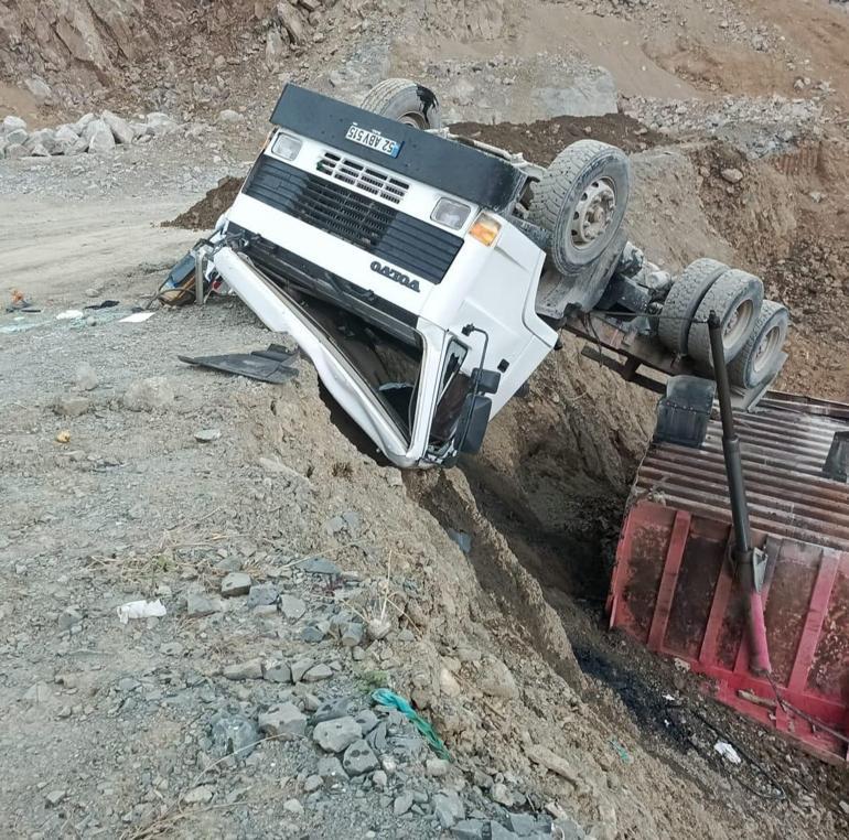 Orduda maden ocağında devrilen kamyonun sürücüsü hayatını kaybetti