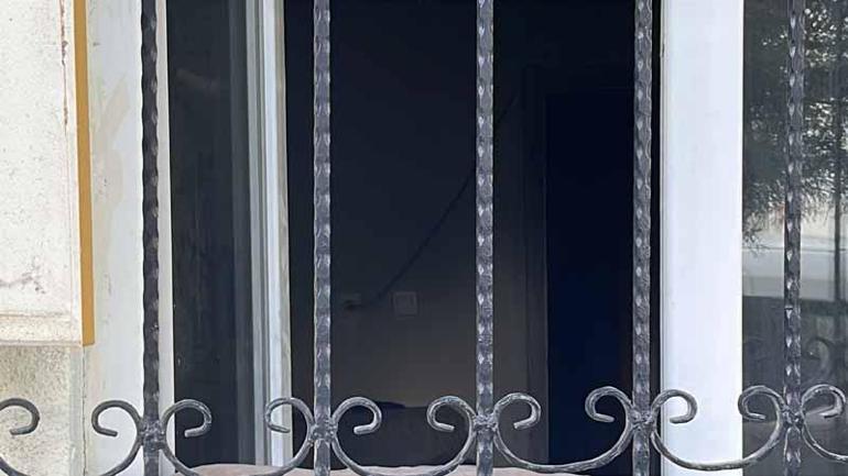 Yangında 2 yaşındaki Ersin öldü, dumandan etkilenen ailesi hastaneye kaldırıldı