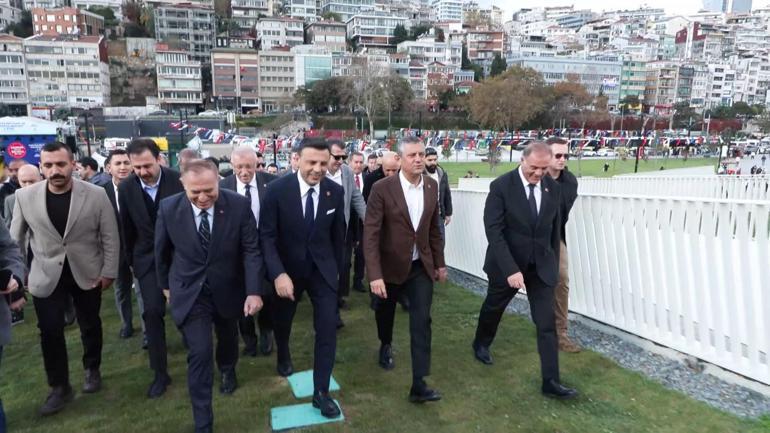 CHP Genel Başkanı Özel, Kabataş Meydanı açılış törenine katıldı
