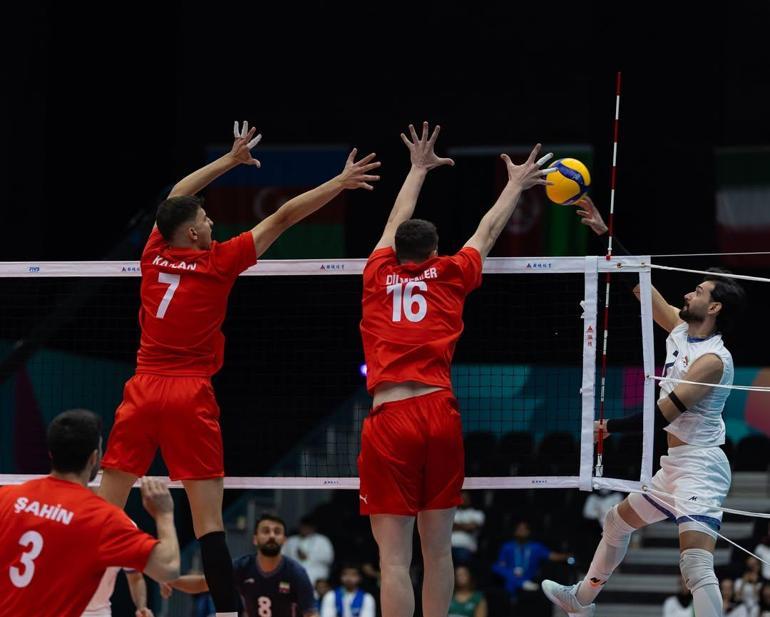 A Milli Erkek Voleybol Takımı, İslami Dayanışma Oyunları’nı gümüş madalya ile tamamladı