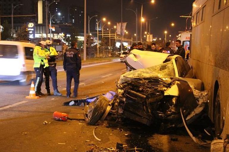 Malatyada zincirleme kaza: 2 ölü, 3 yaralı