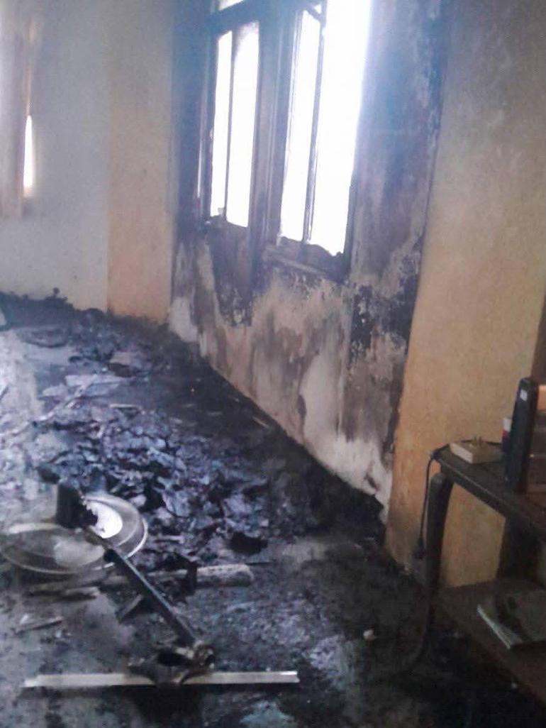 Batı Şeriada cami kundaklandı