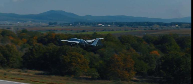 Bayraktar TB3, MAM-L IIR ile hedefi tam isabetle vurdu