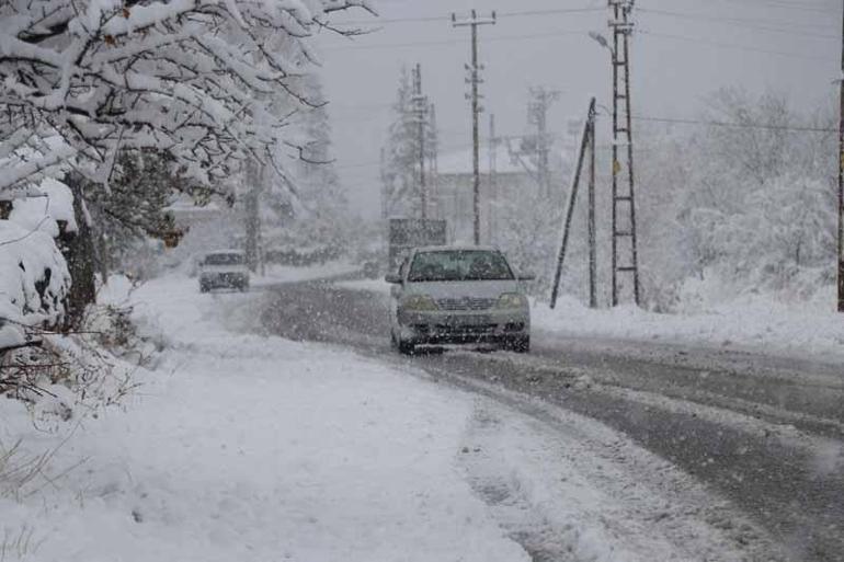 Kayseride kar yağışı