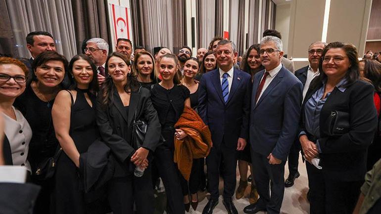 CHP Genel Başkanı Özel, KKTC Cumhuriyet Bayramı Resepsiyonuna katıldı