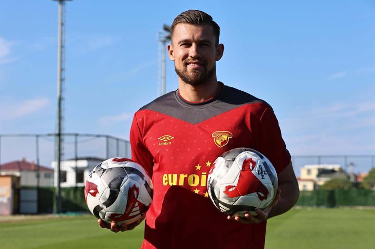 Göztepede alkışlar Lise