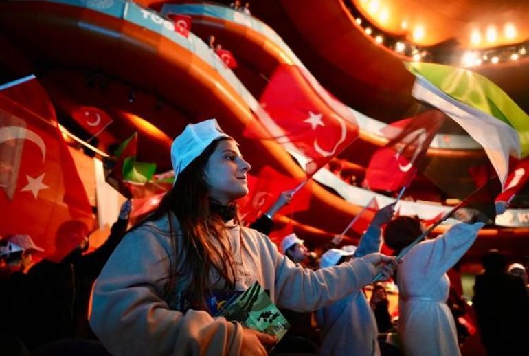 Bilal Erdoğan: Kitap okuyan, başarılı, merak eden, araştıran bir gençlik istiyoruz