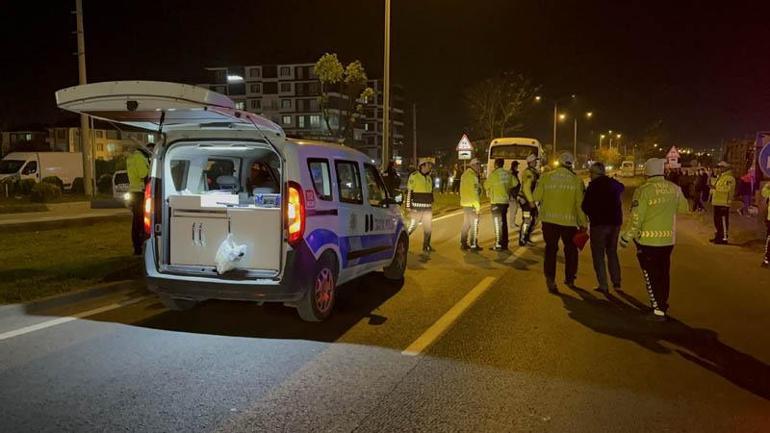 Boluda işçileri taşıyan 3 midibüs çarpıştı: 11 yaralı